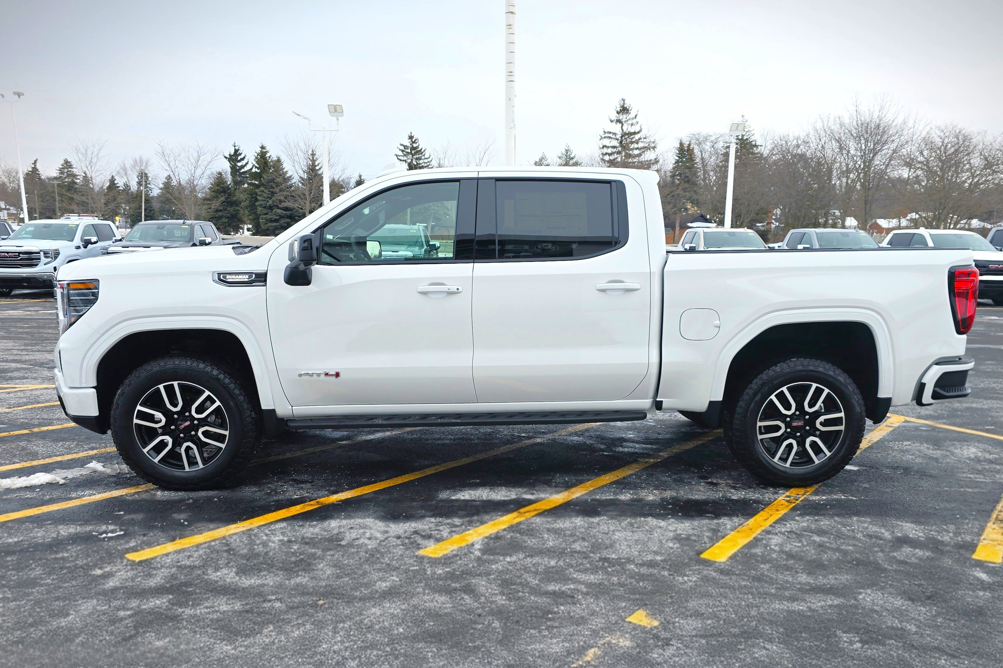 New 2026 GMC Sierra 1500 AT4 w/ AT4 Premium Package image 5