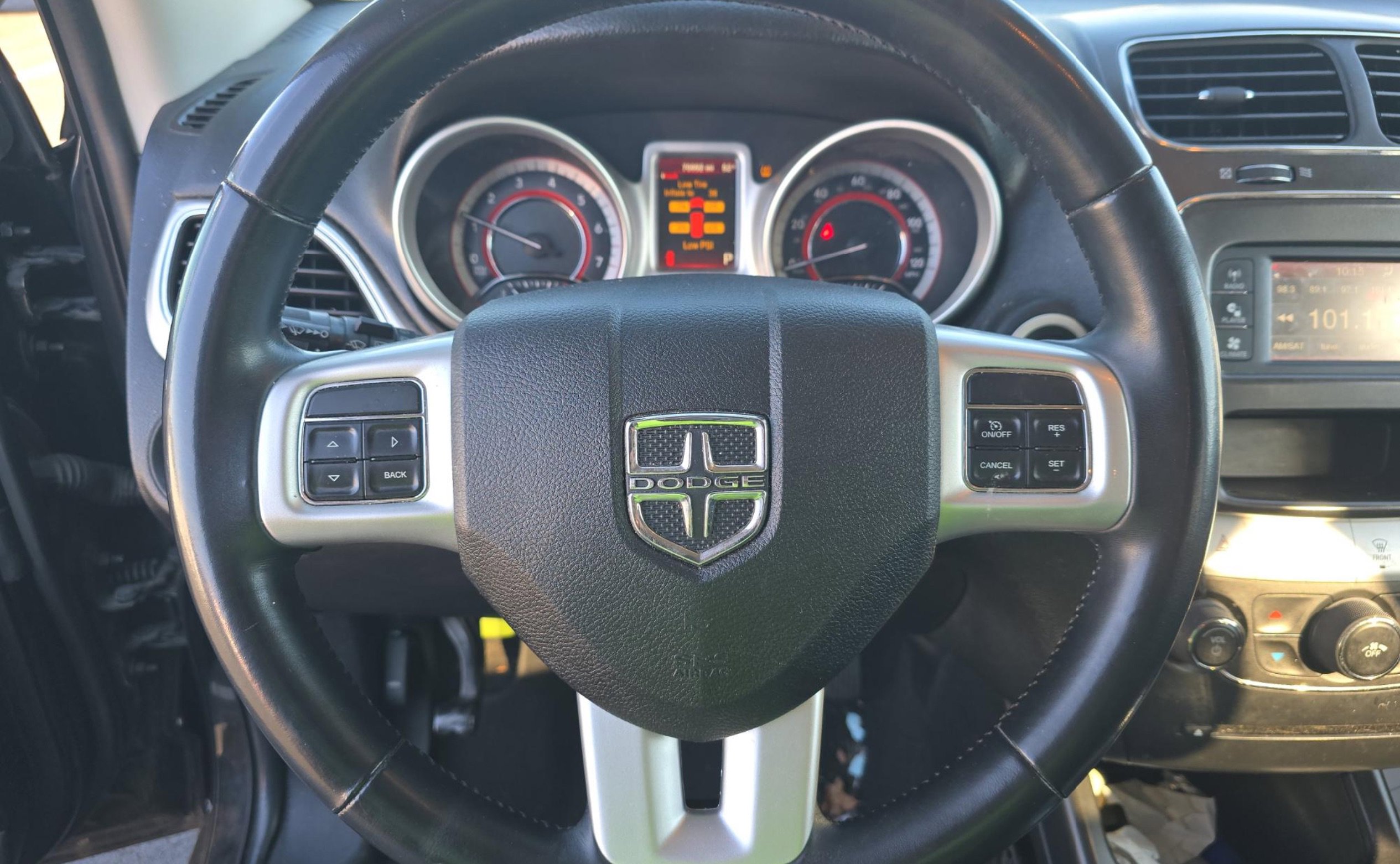 Used 2017 Dodge Journey SXT w/ Premium Group image 6