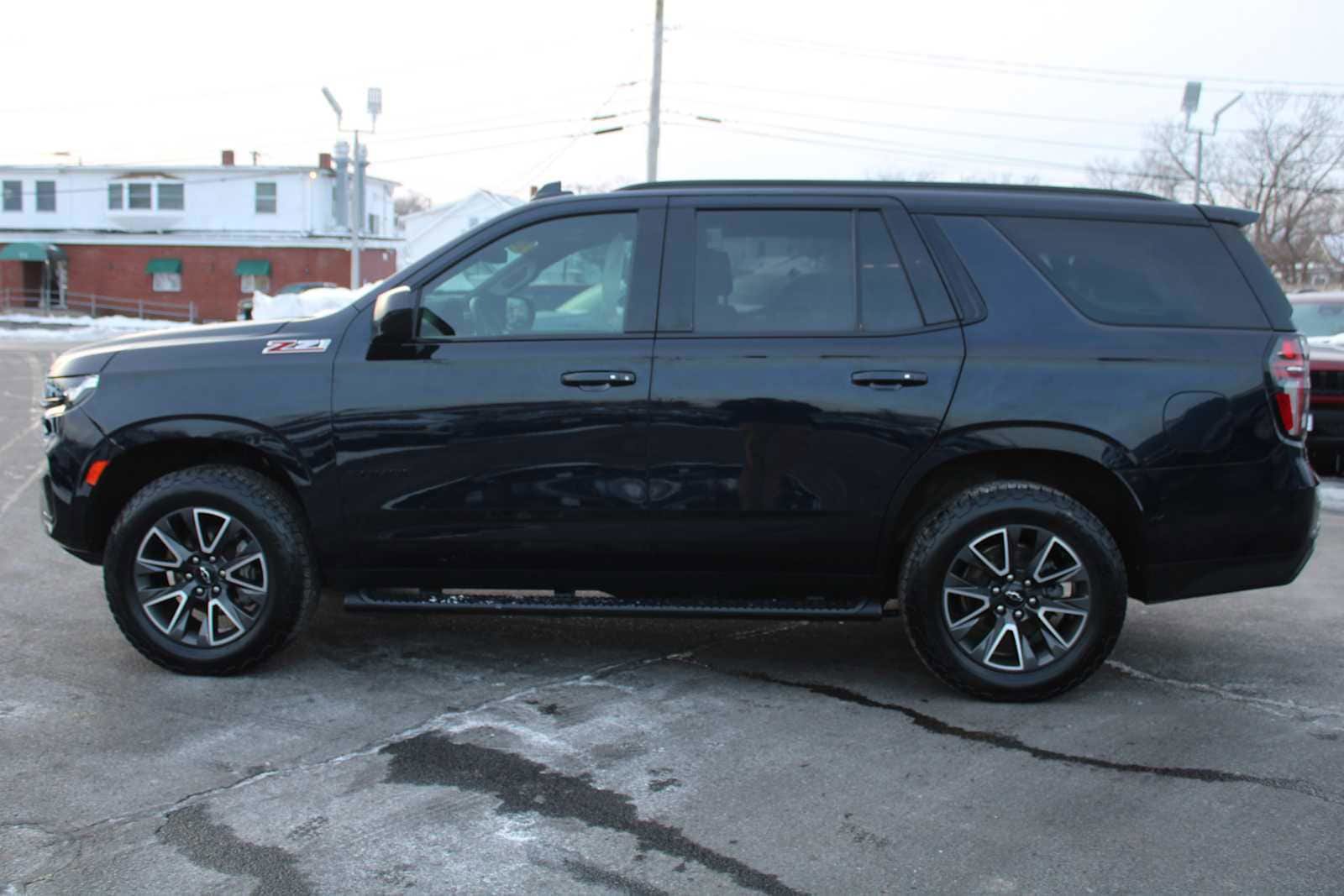 Used 2023 Chevrolet Tahoe Z71 image 4
