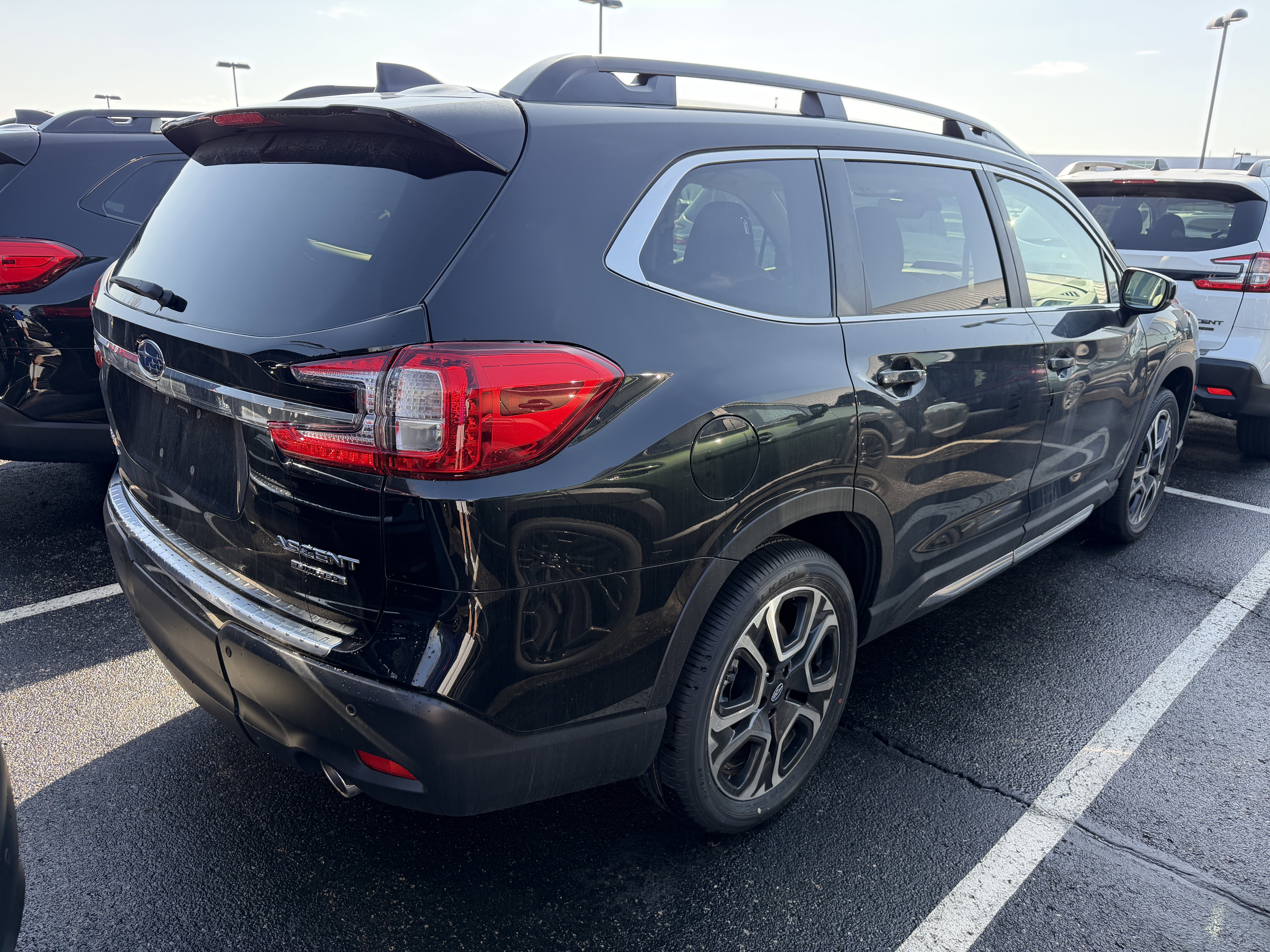New 2026 Subaru Ascent Limited AWD/4WD image 7