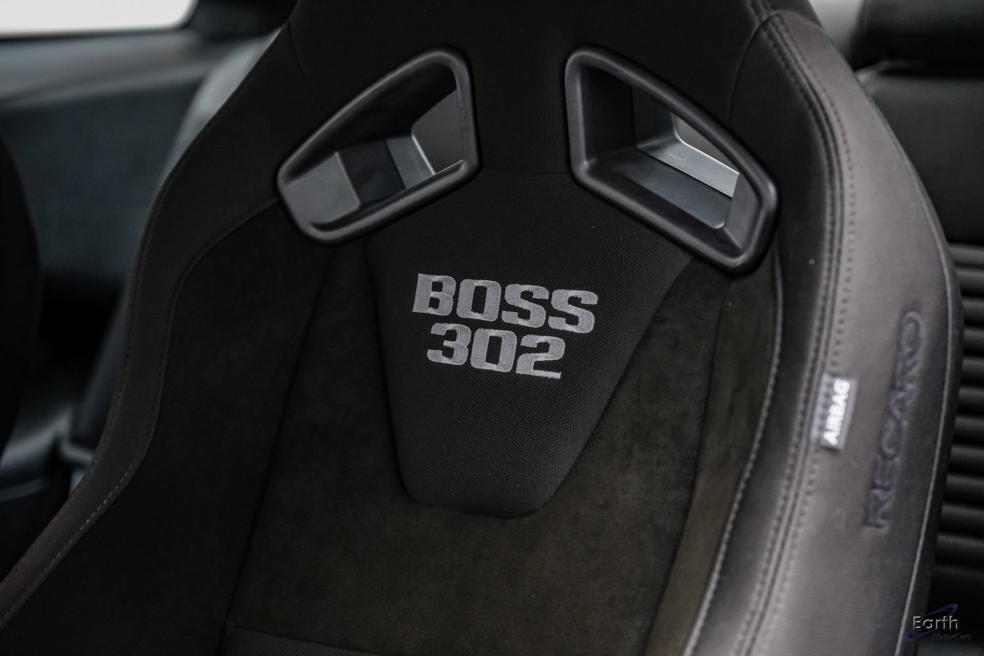 Used 2013 Ford Mustang Boss 302 w/ Boss 302 Accessory Pkg RWD image 39