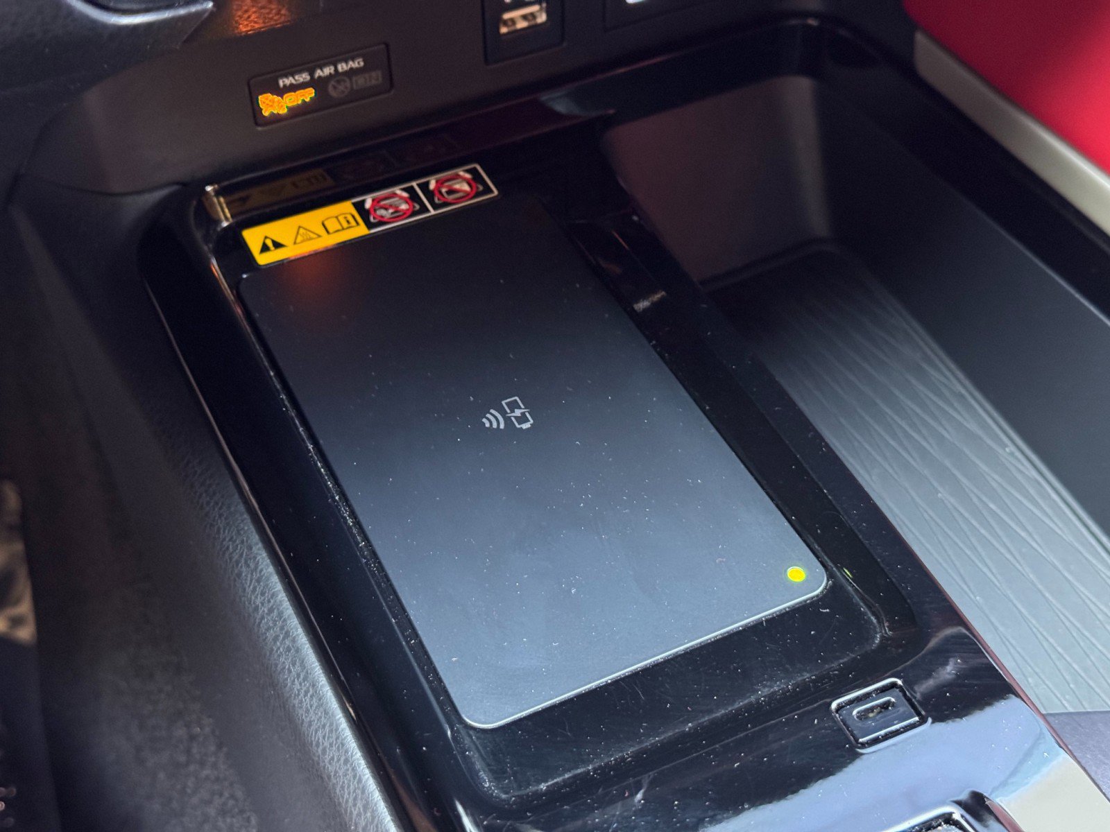 Used 2025 Toyota Camry XSE image 29