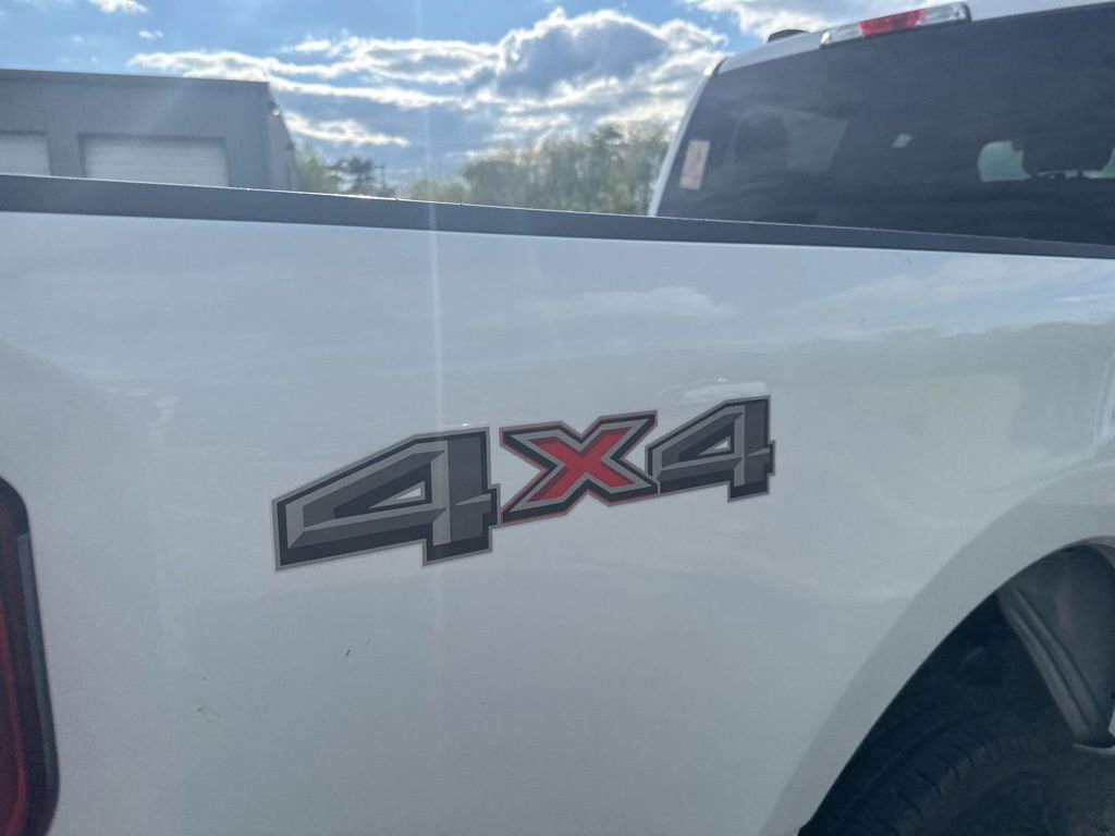 Used 2024 Ford F350 XLT AWD/4WD image 7