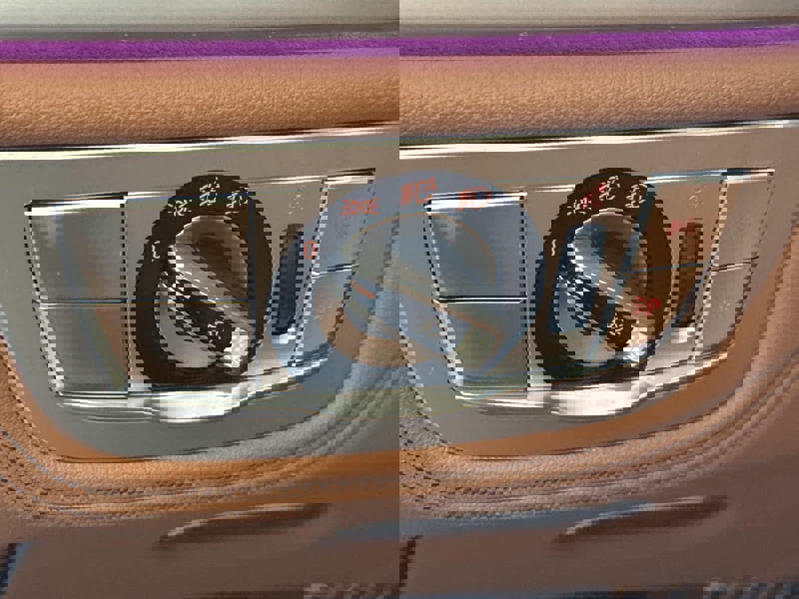 Used 2022 BMW 750i xDrive w/ Luxury Rear Seating Package image 27