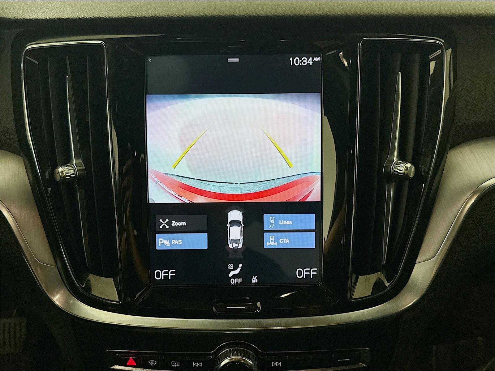 Used 2019 Volvo S60 T5 Momentum w/ Premium Package image 10