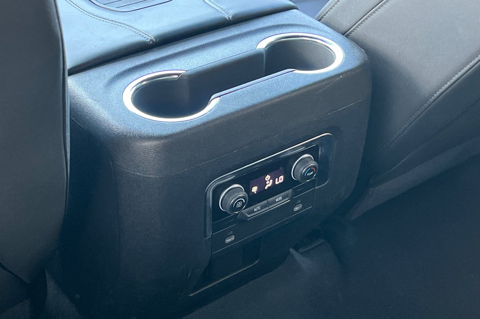 Used 2024 Chevrolet Tahoe LT image 42