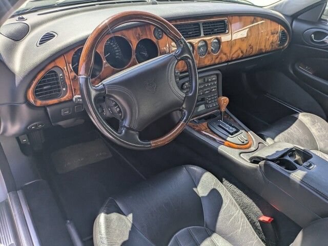 Used 1998 Jaguar XK8 Convertible RWD image 13