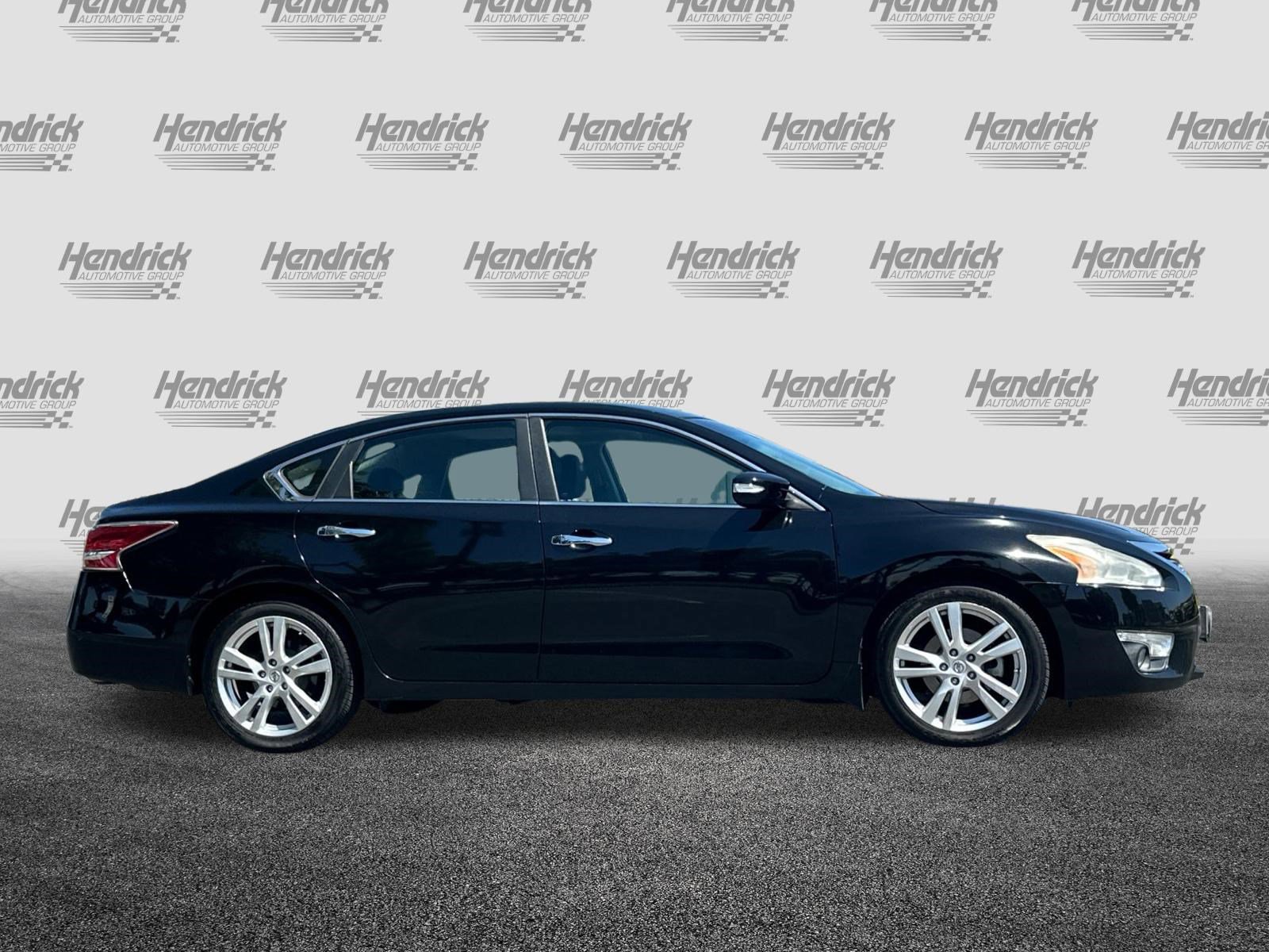 Used 2015 Nissan Altima 3.5 SL FWD image 3