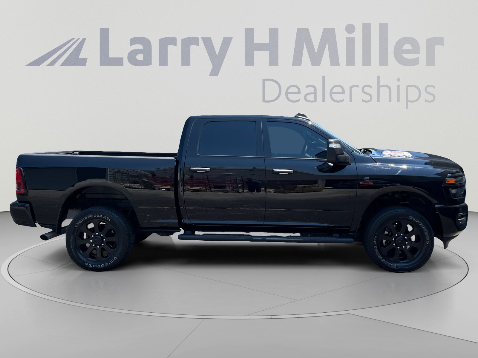 Used 2026 RAM 2500 Tradesman AWD/4WD image 6