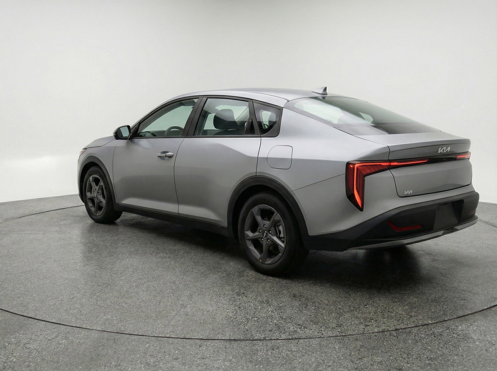Used 2025 Kia K4 LXS image 6
