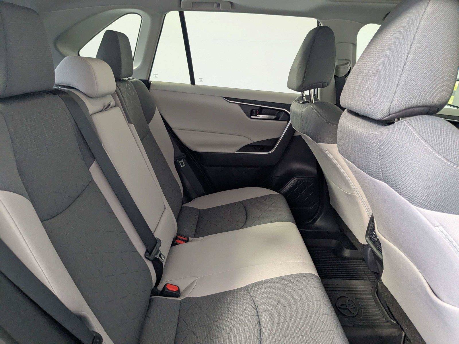 Certified 2025 Toyota RAV4 XLE w/ Convenience Package FWD image 29