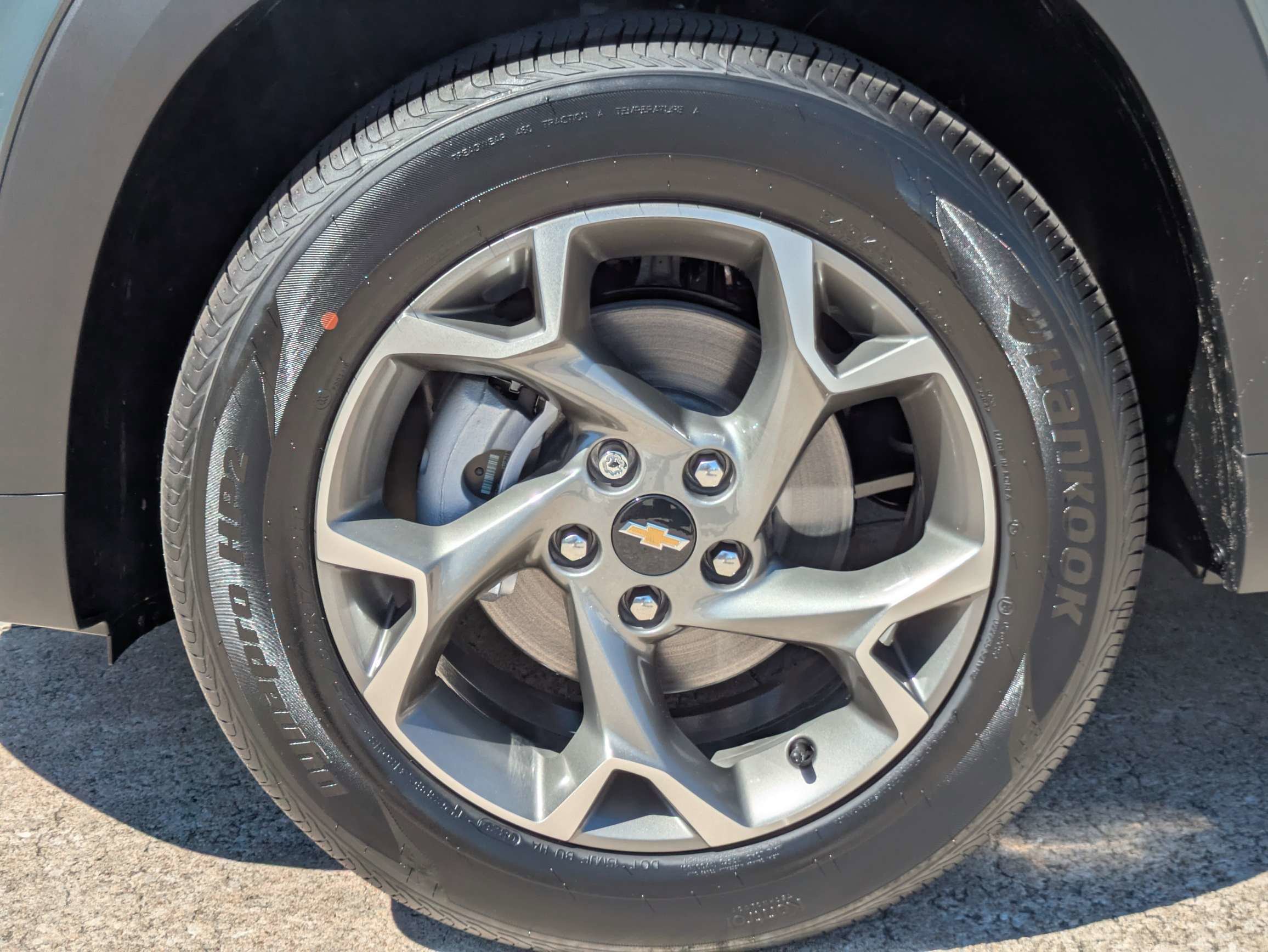 New 2026 Chevrolet Trax LT FWD image 31