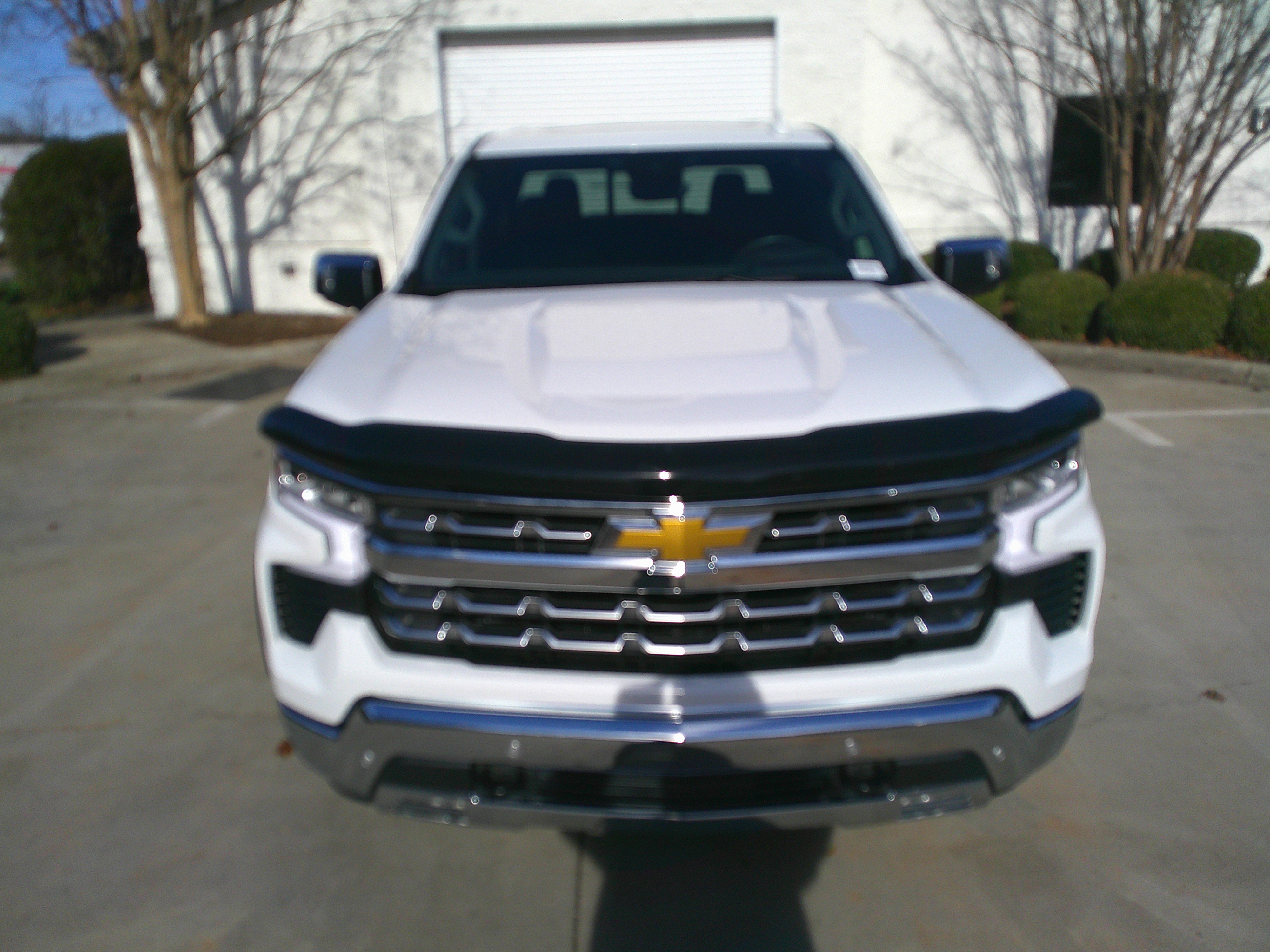 Used 2024 Chevrolet Silverado 1500 LTZ w/ LTZ Premium Package image 3
