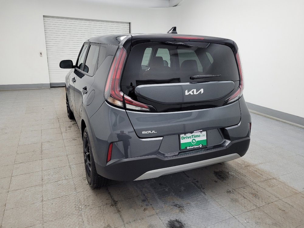 Used 2024 Kia Soul LX image 6