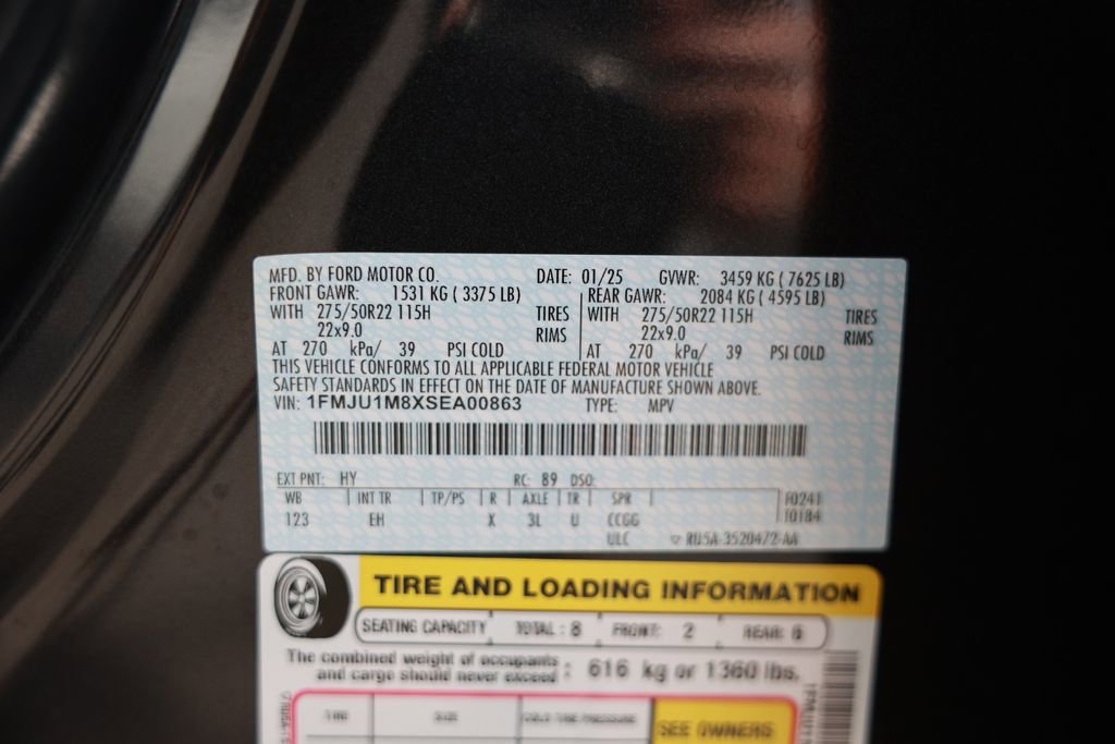 Used 2025 Ford Expedition Platinum w/ Driver's Package image 38