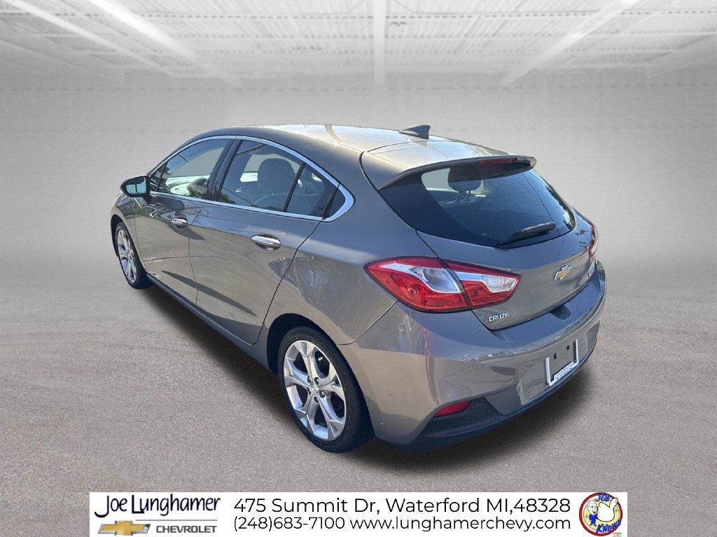 Used 2017 Chevrolet Cruze Premier FWD image 6