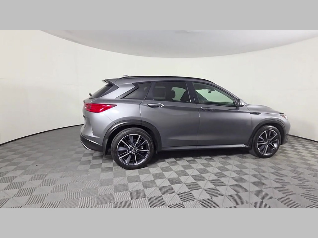 Used 2023 INFINITI QX50 Sport FWD image 5