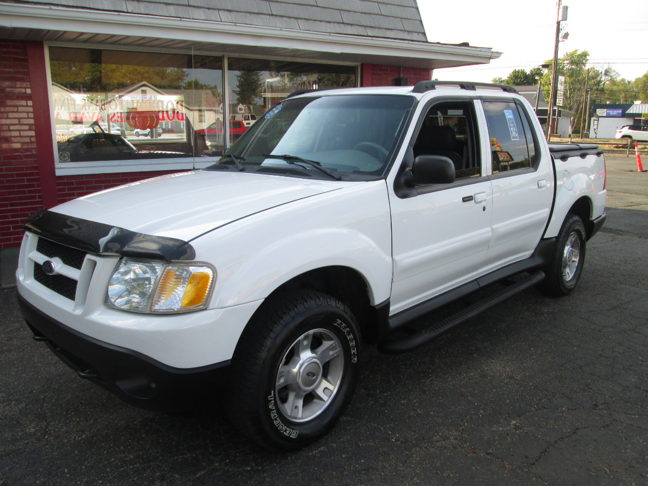 Used 2003 Ford Explorer Sport Trac XLT image 7