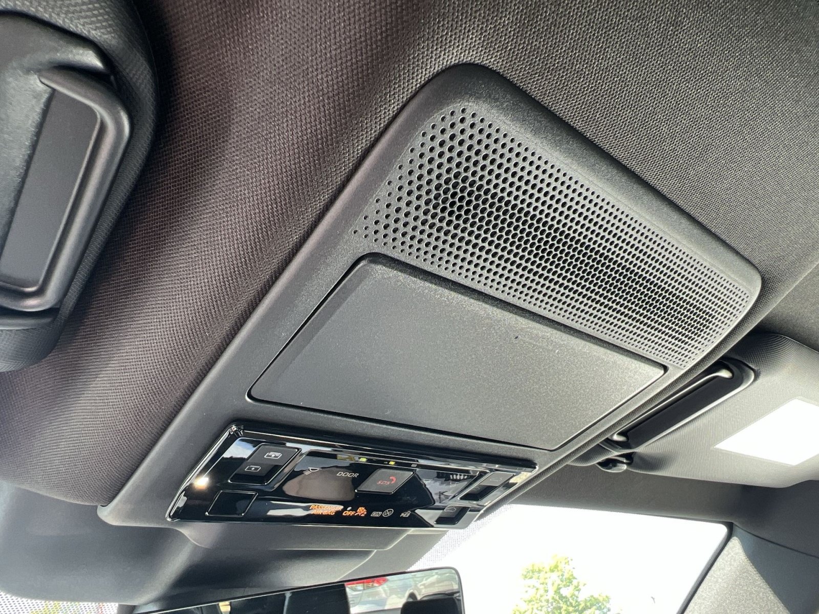 New 2026 Toyota RAV4 XSE AWD/4WD image 29