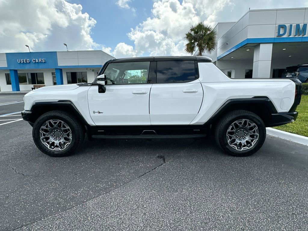 Certified 2025 GMC Hummer EV 3X AWD/4WD image 8