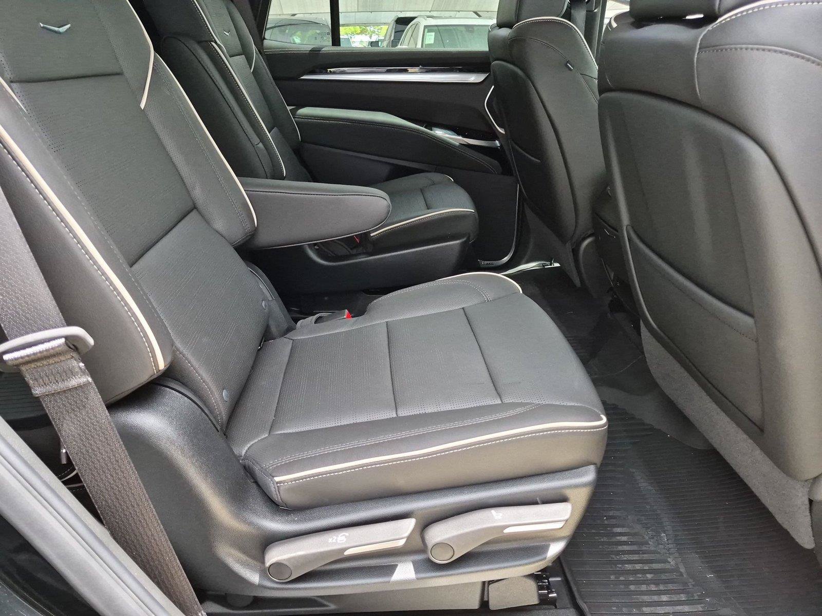 New 2026 Cadillac Escalade Sport w/ Touring Package AWD/4WD image 29