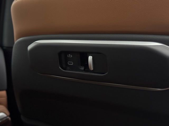 New 2026 BMW X6 xDrive40i w/ Climate Comfort Package image 20