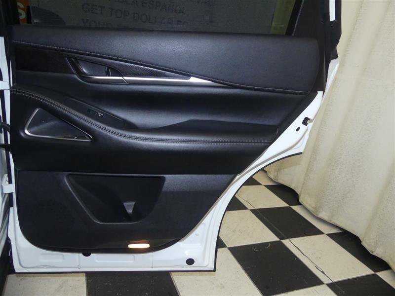 Used 2023 INFINITI QX60 Sensory image 32