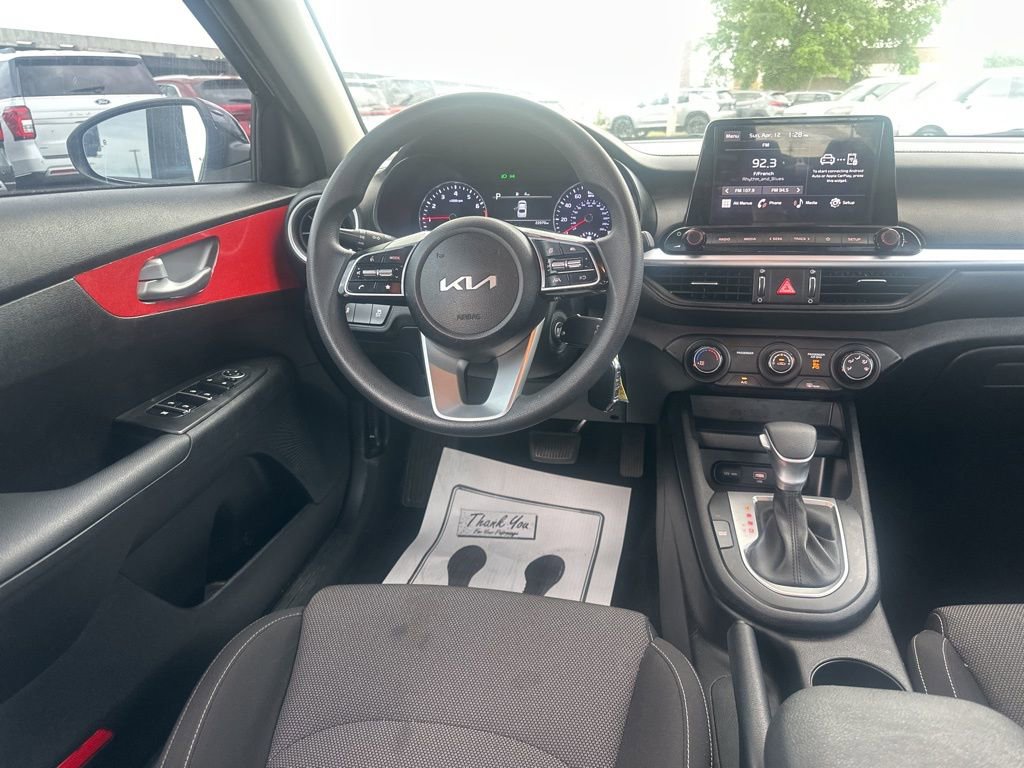Used 2023 Kia Forte LXS w/ LXS Technology Package image 18