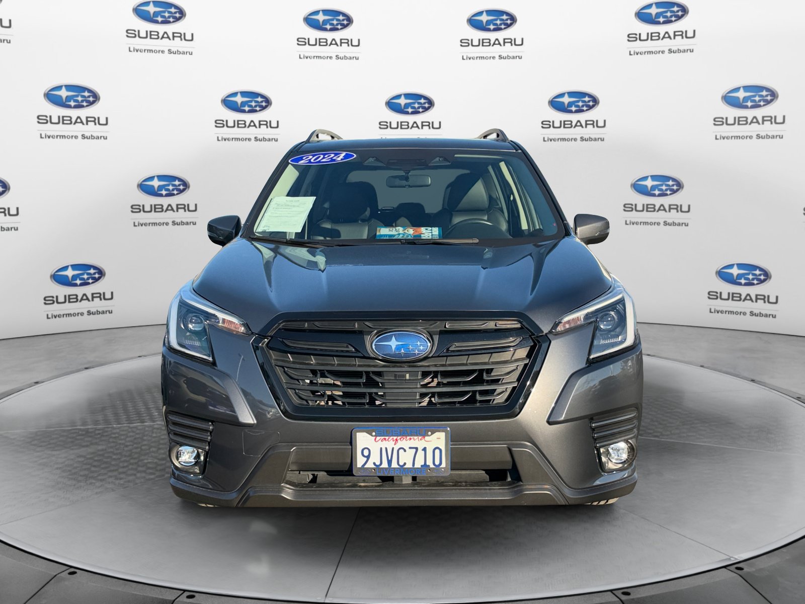 Used 2024 Subaru Forester Limited AWD/4WD image 9