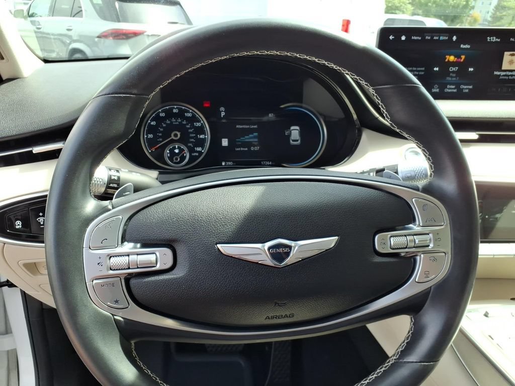 Used 2025 Genesis GV70 2.5T w/ Select Package AWD/4WD image 19