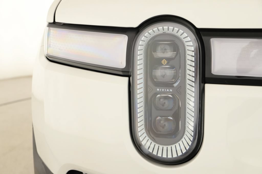 Used 2024 Rivian R1S Adventure AWD/4WD image 37