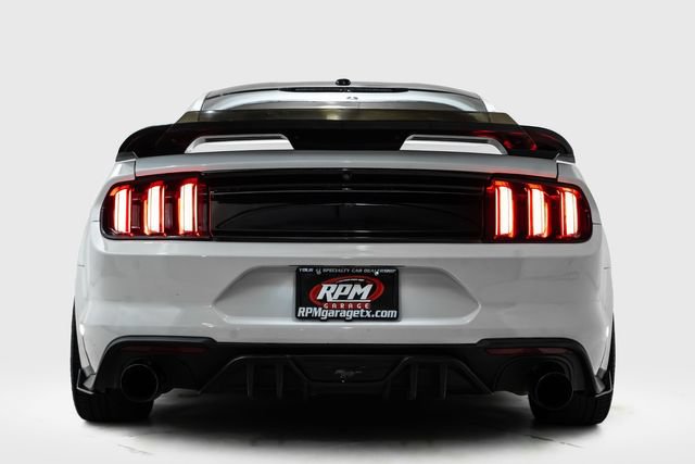 Used 2019 Ford Mustang Coupe w/ Black Accent Package RWD image 2