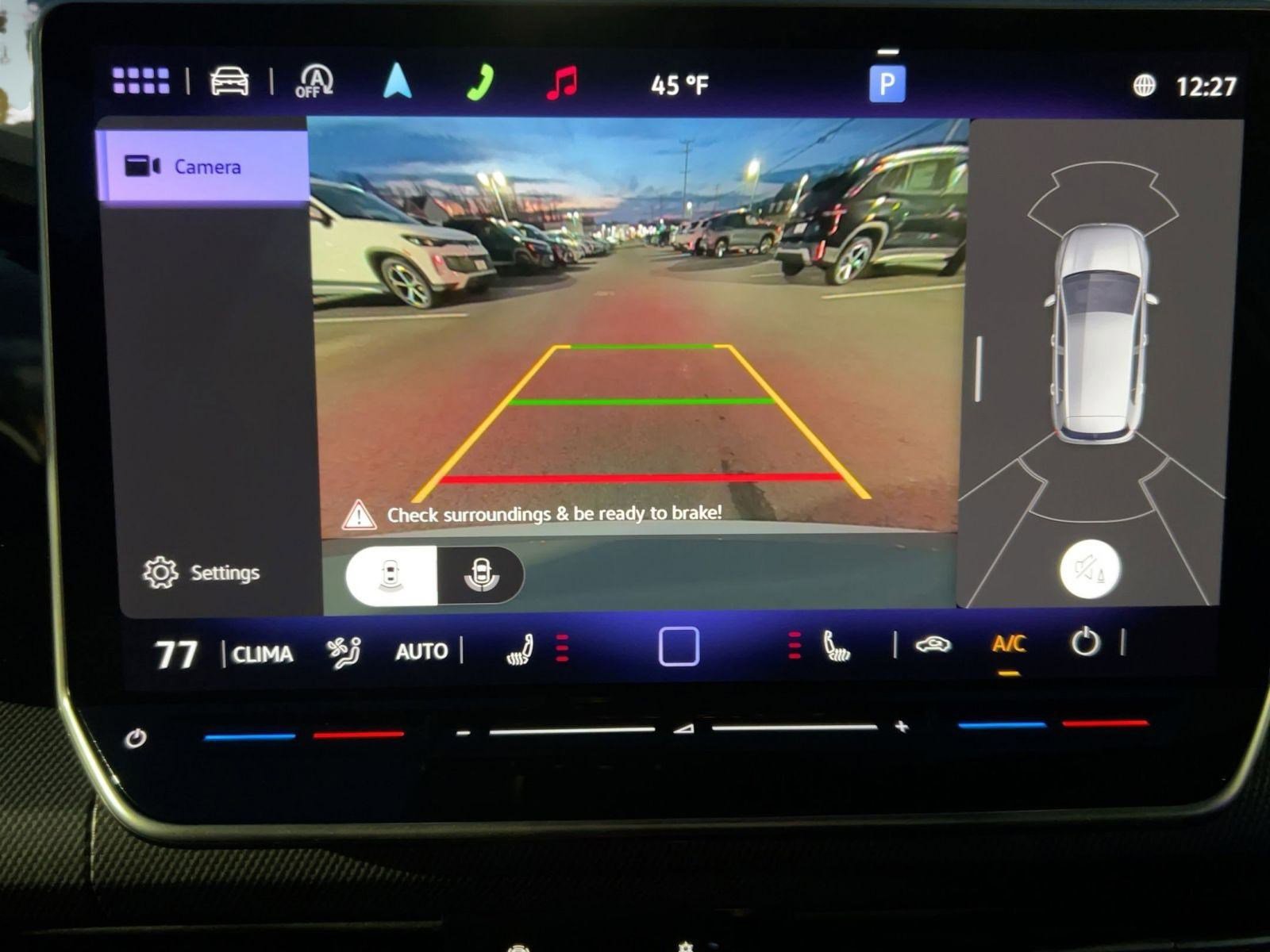 New 2025 Volkswagen Golf SE image 24