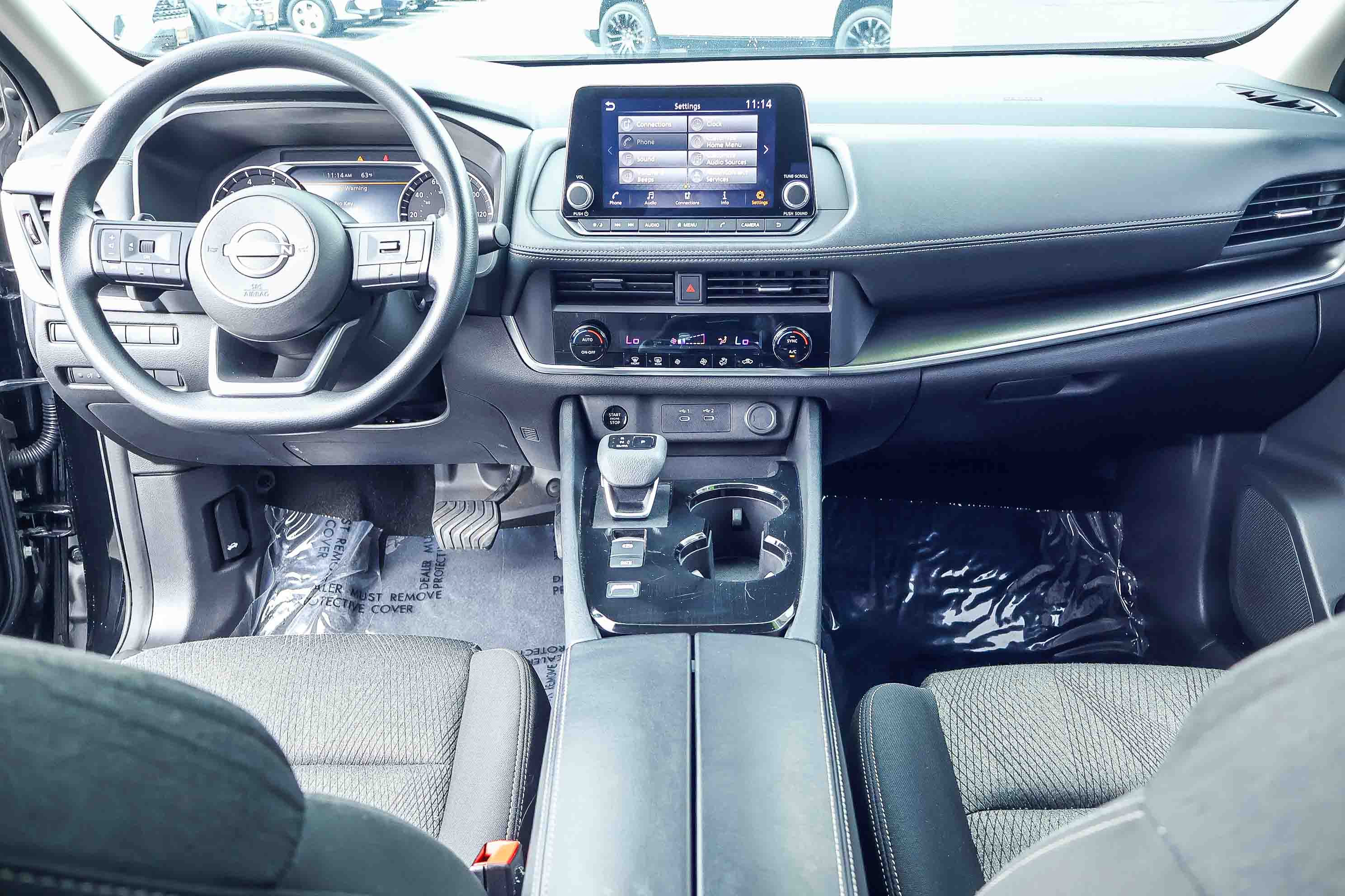 Used 2024 Nissan Rogue SV FWD image 6