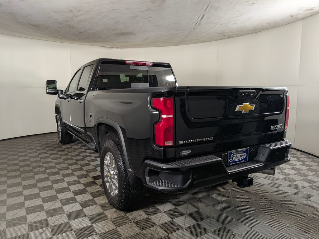New 2026 Chevrolet Silverado 2500 High Country w/ High Country Premium Package AWD/4WD image 4