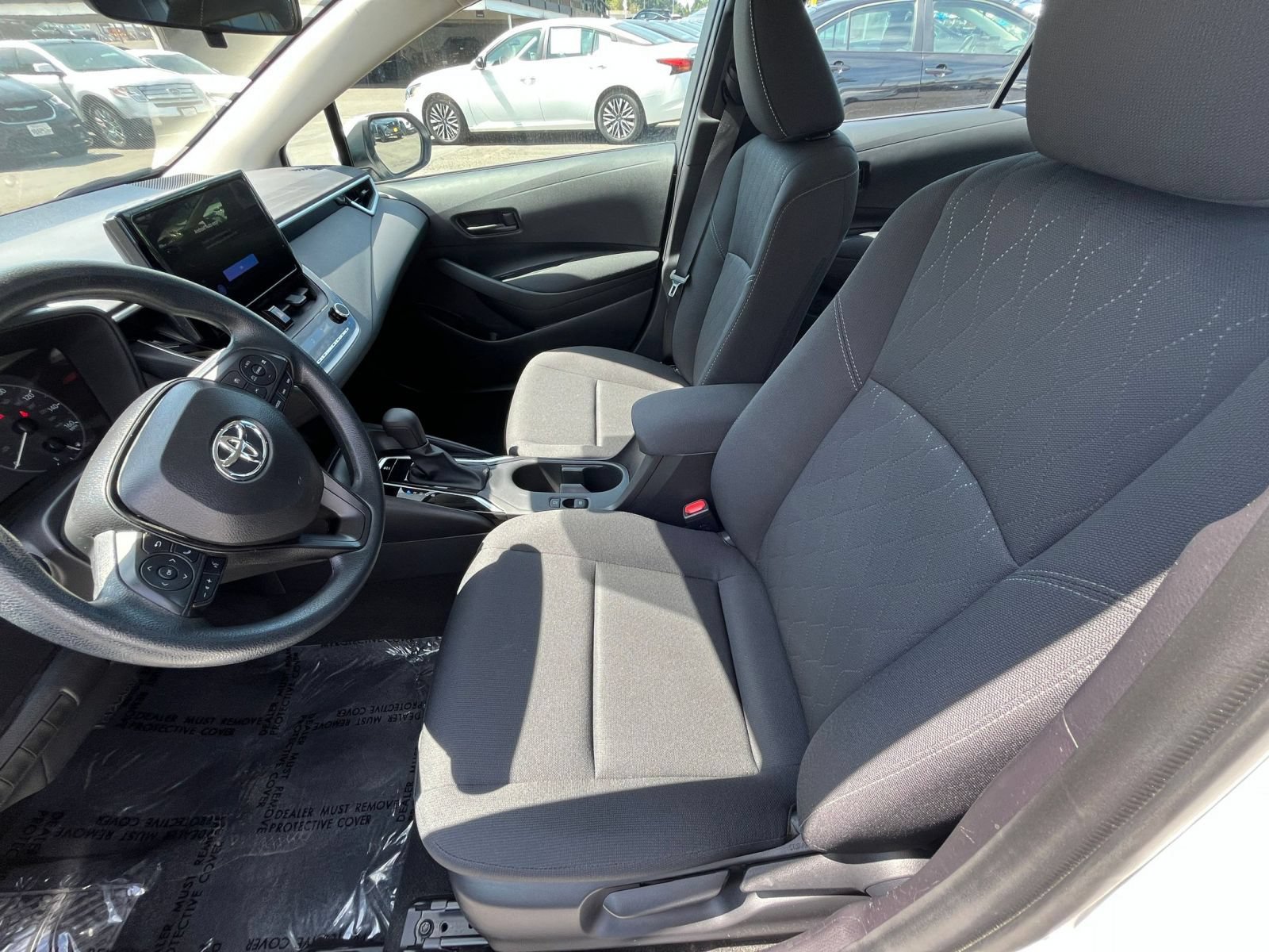 Used 2025 Toyota Corolla LE FWD image 27