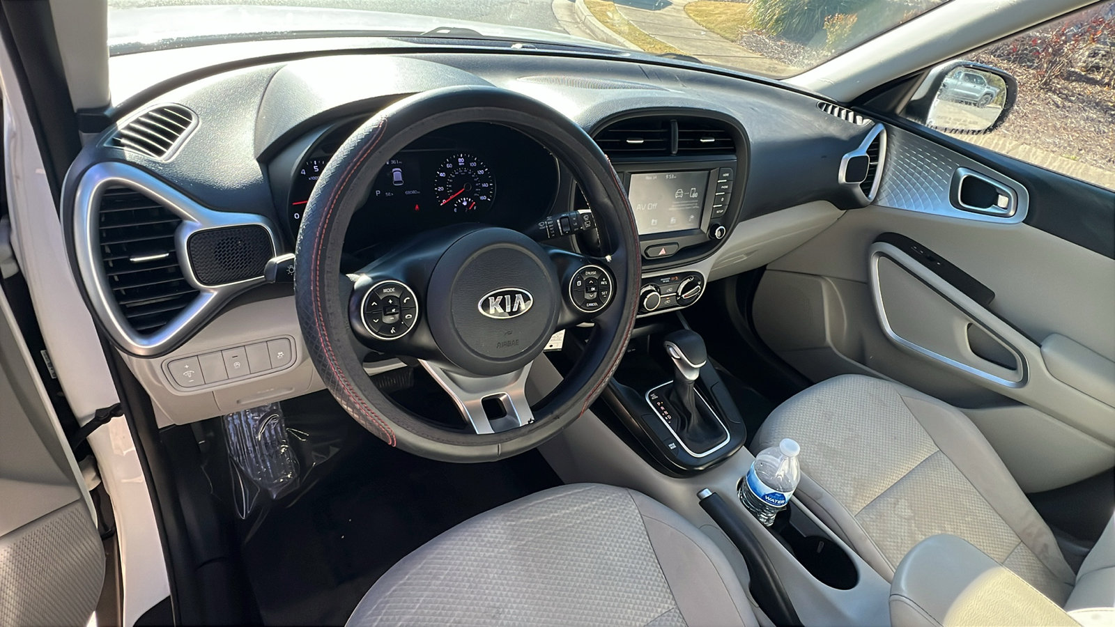 Used 2020 Kia Soul LX image 23