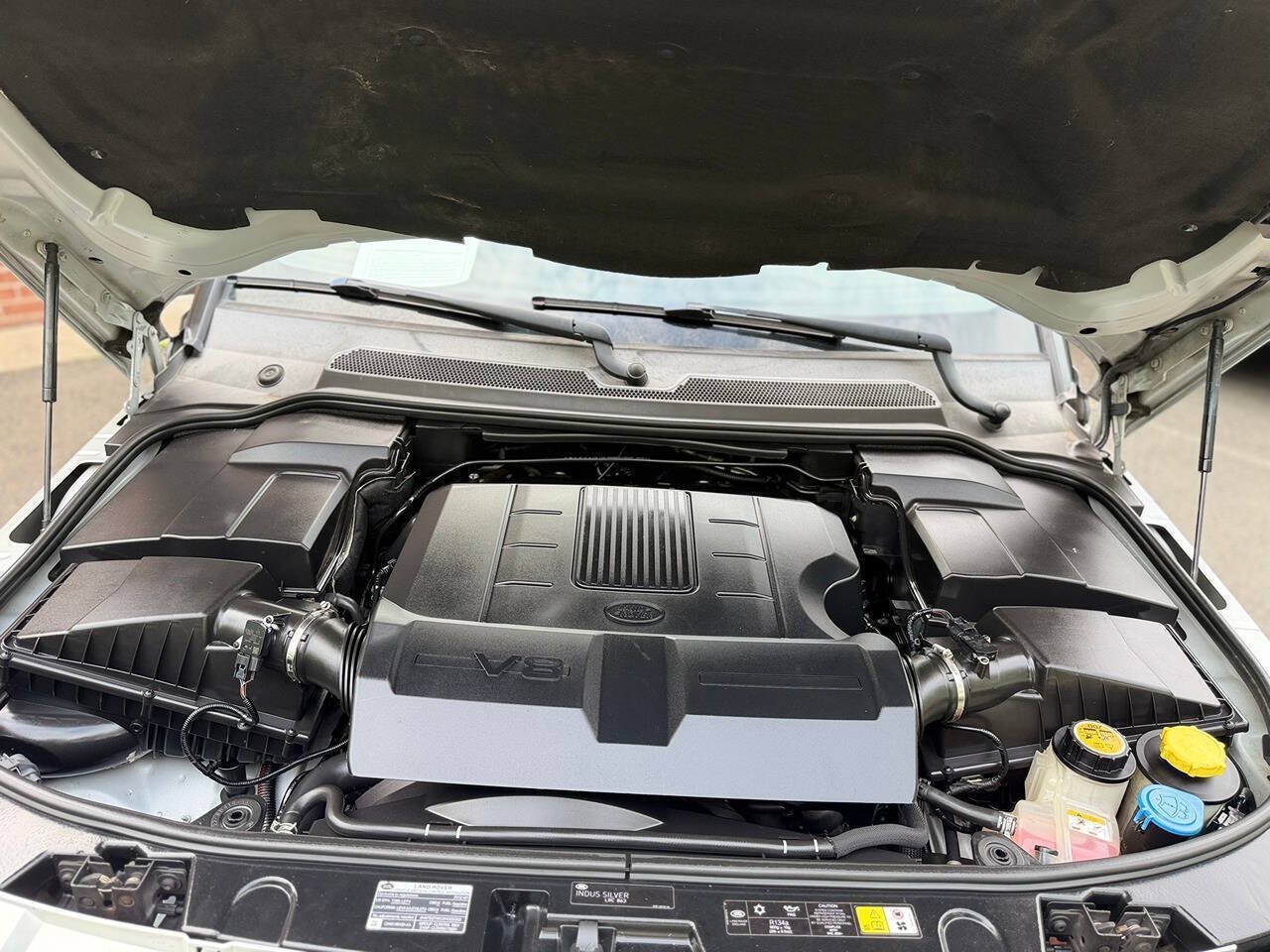 Used 2012 Land Rover LR4 HSE AWD/4WD image 12