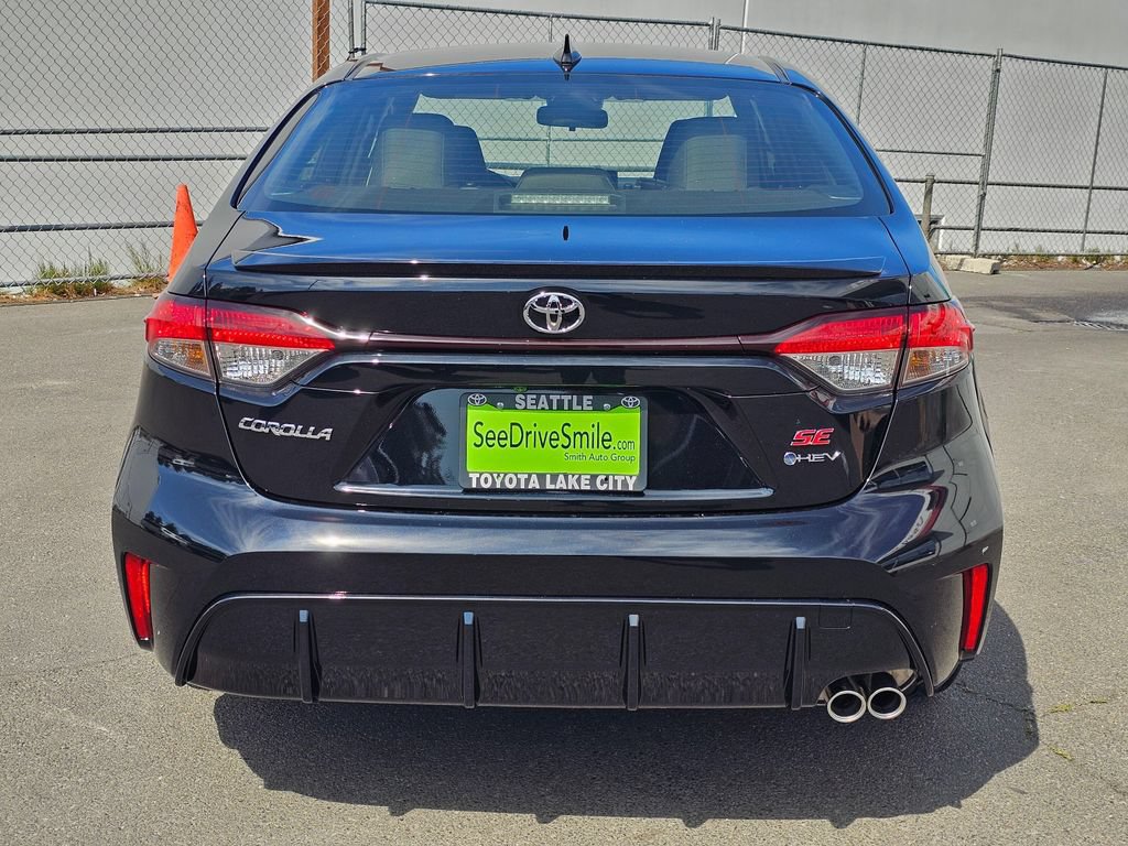 New 2026 Toyota Corolla SE FWD image 6