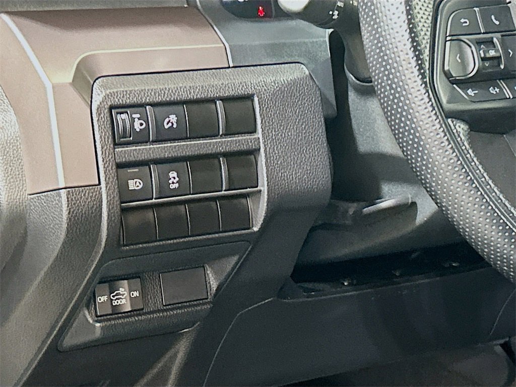 Used 2024 Toyota Tacoma SR5 image 8