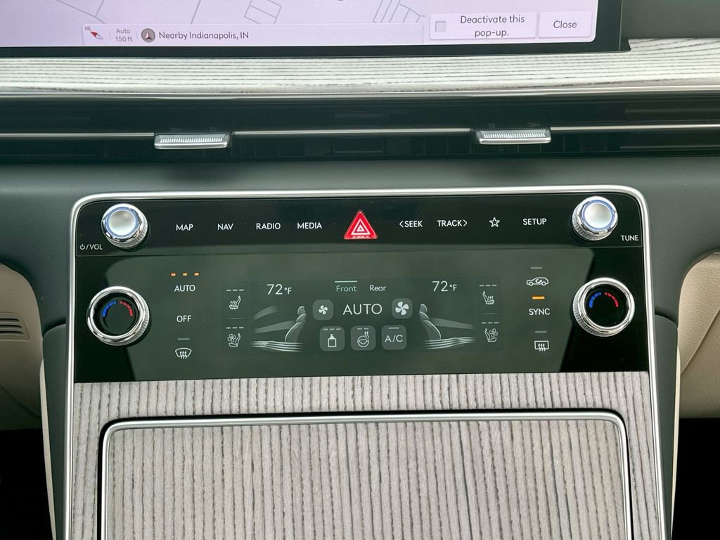 New 2025 Genesis GV80 2.5T Advanced image 21