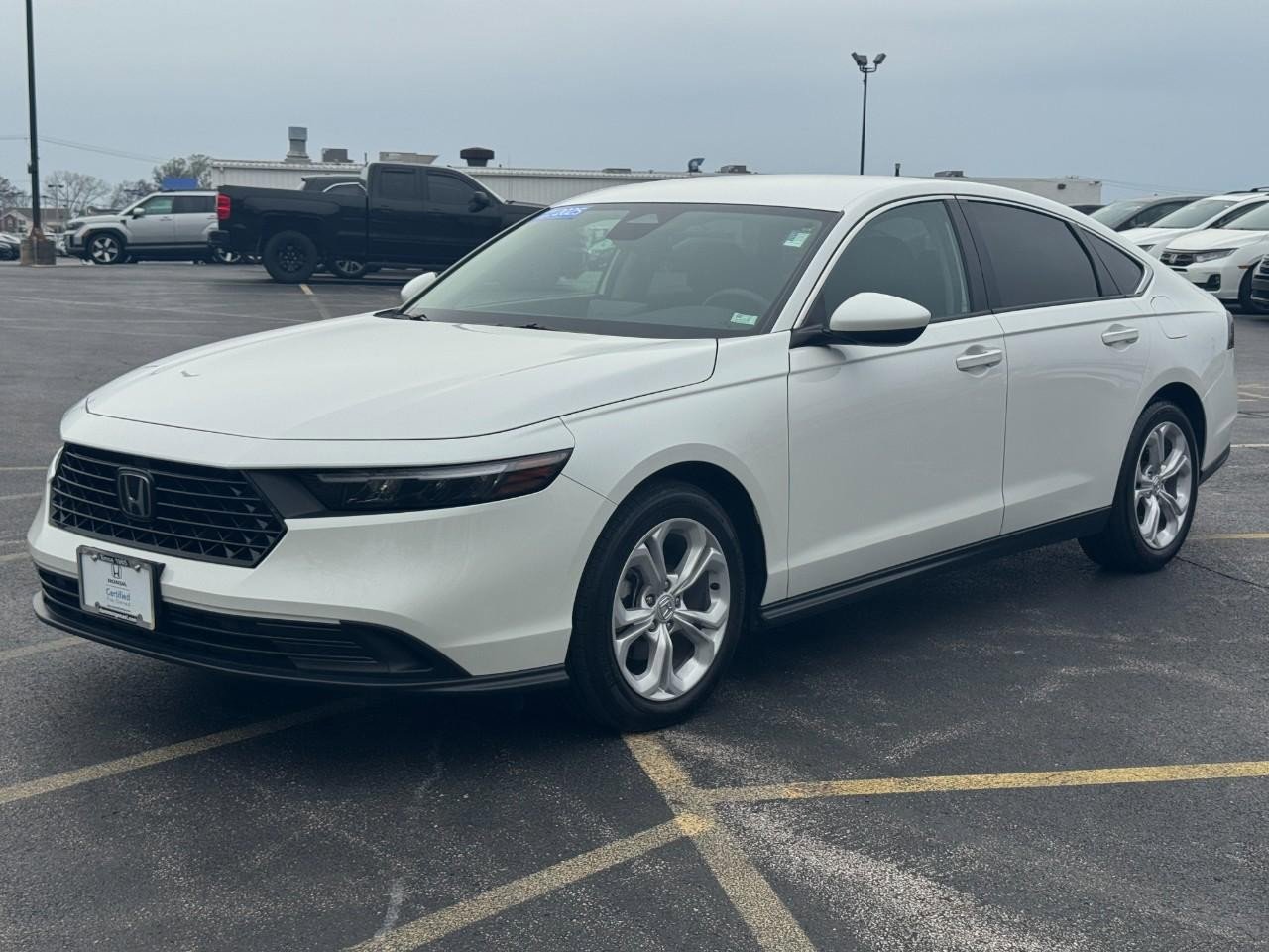 Certified 2025 Honda Accord LX image 9