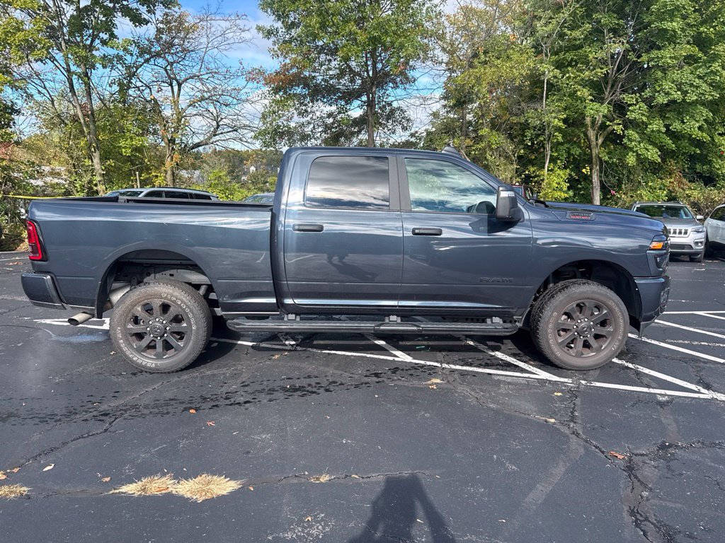 Used 2026 RAM 2500 Big Horn AWD/4WD image 4