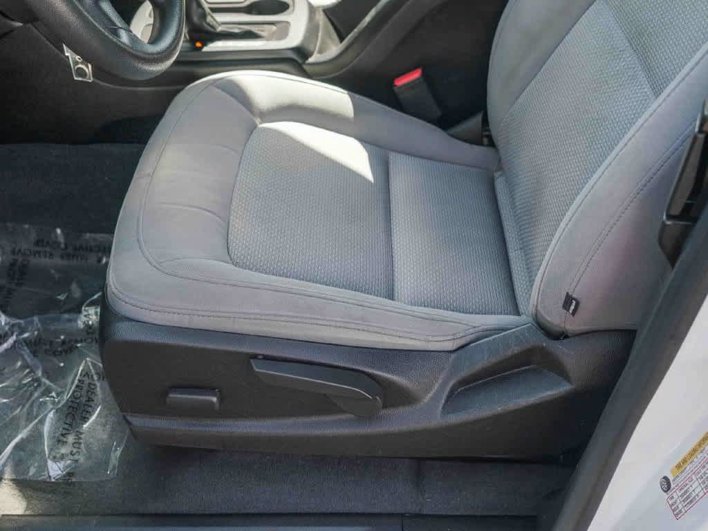 Used 2021 Chevrolet Colorado W/T RWD image 21