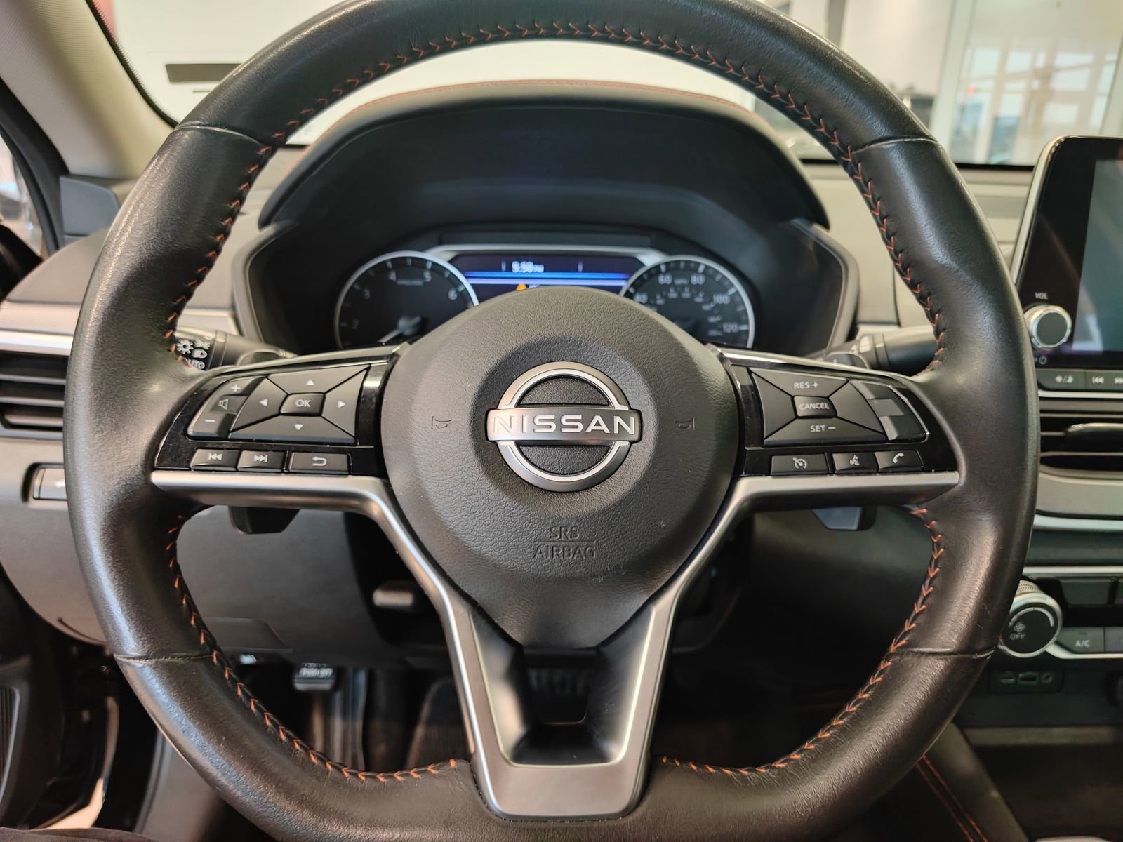 Used 2024 Nissan Altima 2.5 SR image 22