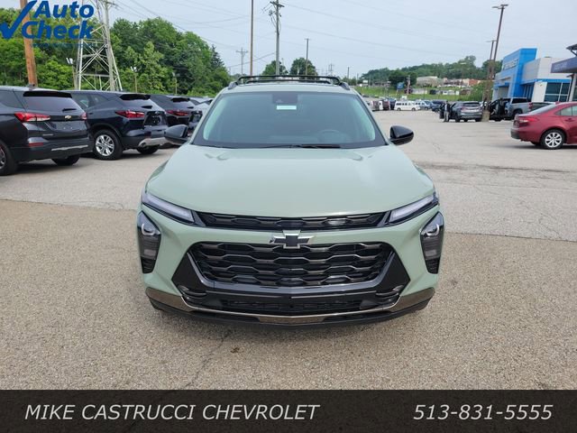 Used 2025 Chevrolet Trax ACTIV w/ Sunroof Package FWD image 8