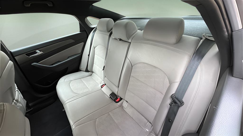 Used 2017 Hyundai Sonata Sport 2.0T image 12