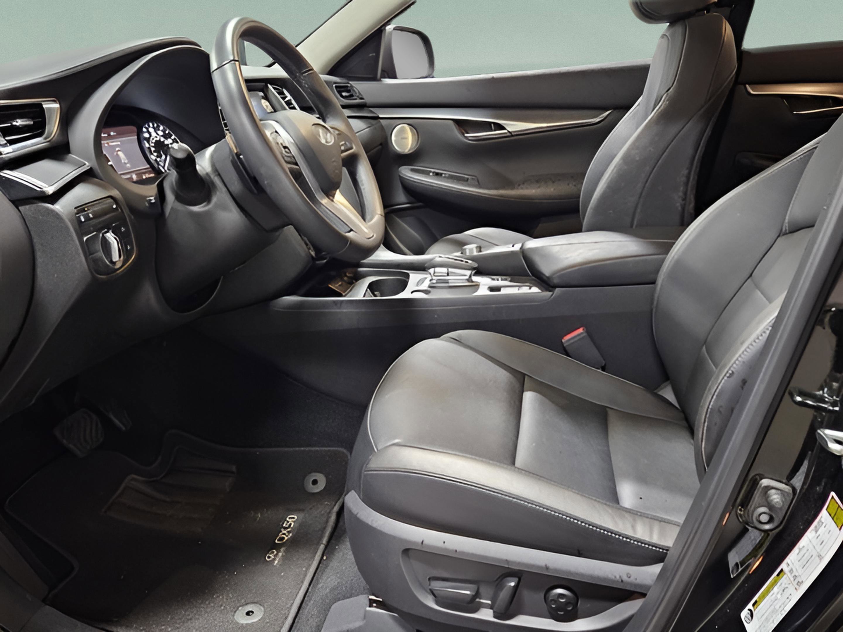 Certified 2025 INFINITI QX50 Luxe w/ Accent Package image 80