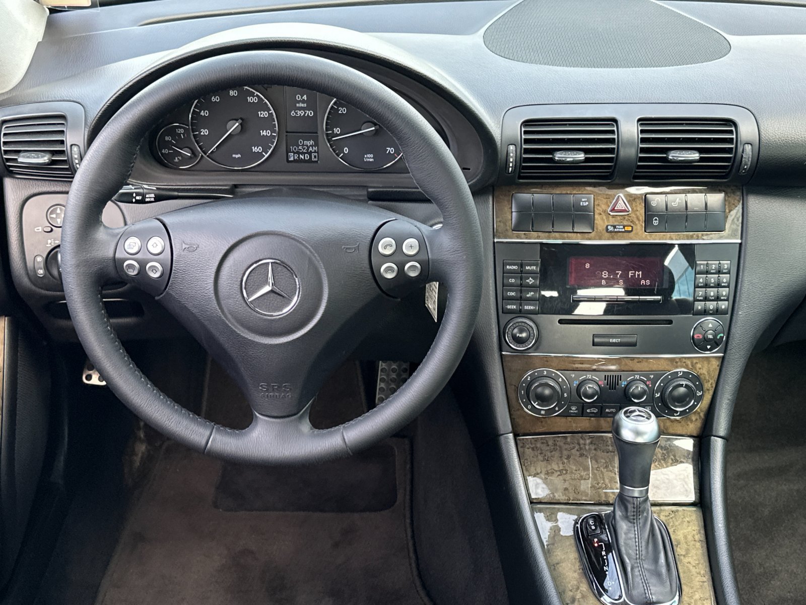 Used 2007 Mercedes-Benz C 230 Sedan image 14