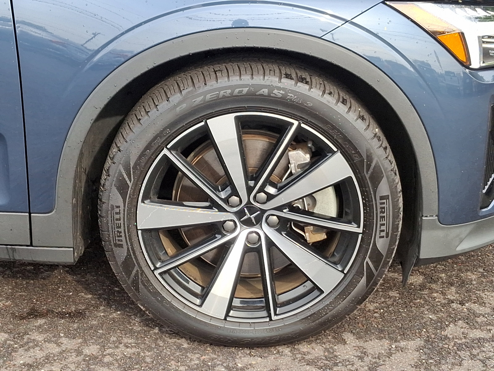 Used 2022 Polestar Polestar 2 w/ Plus Package image 8